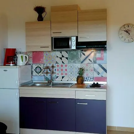 Nino Apartament
