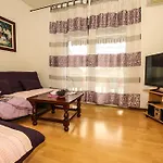 Apartments Nino Apartman