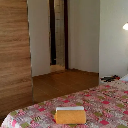 Apartments Nino Пореч